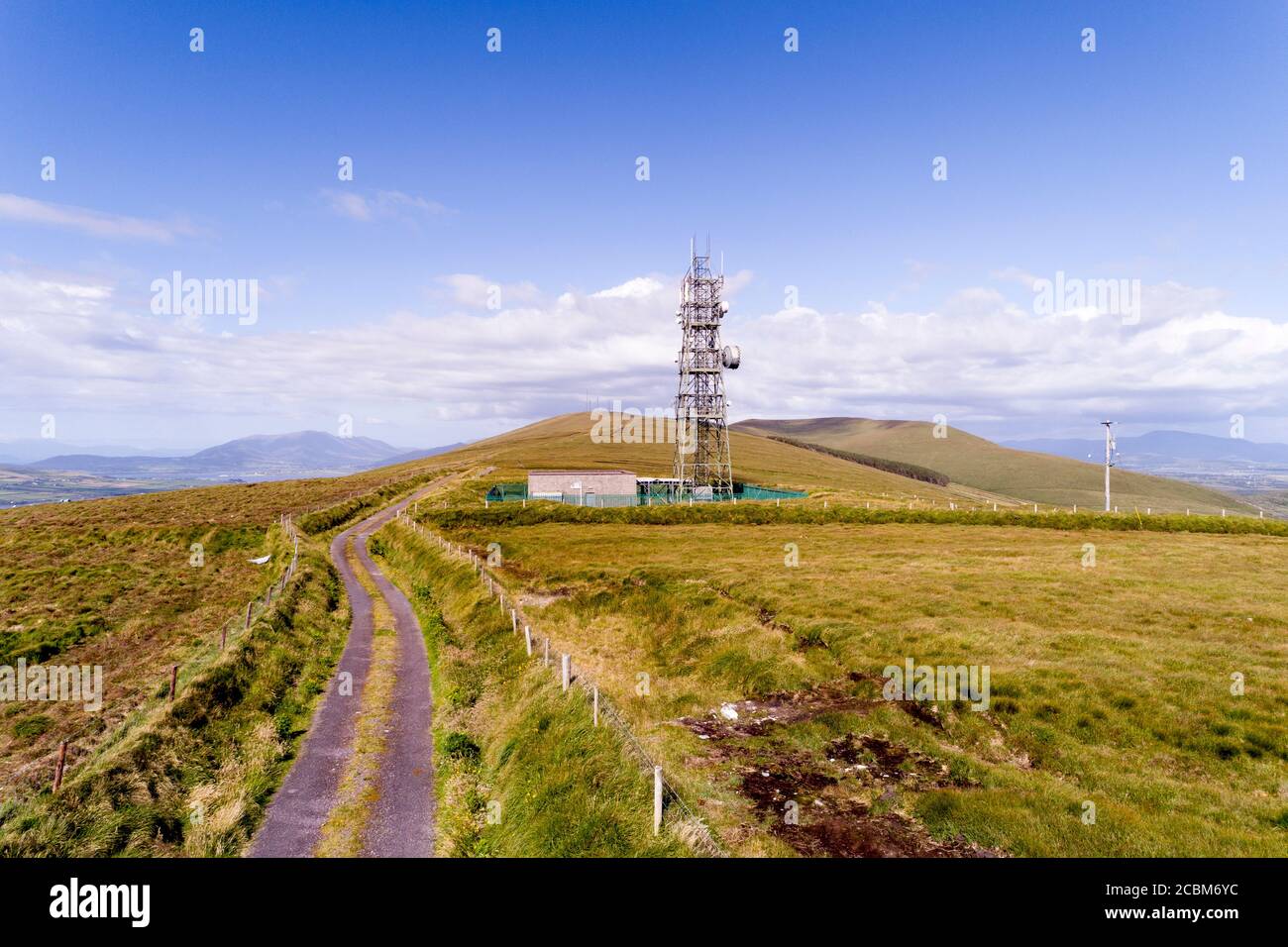 Telekommunikationsmast, Portmagee, County Kerry, Irland Stockfoto