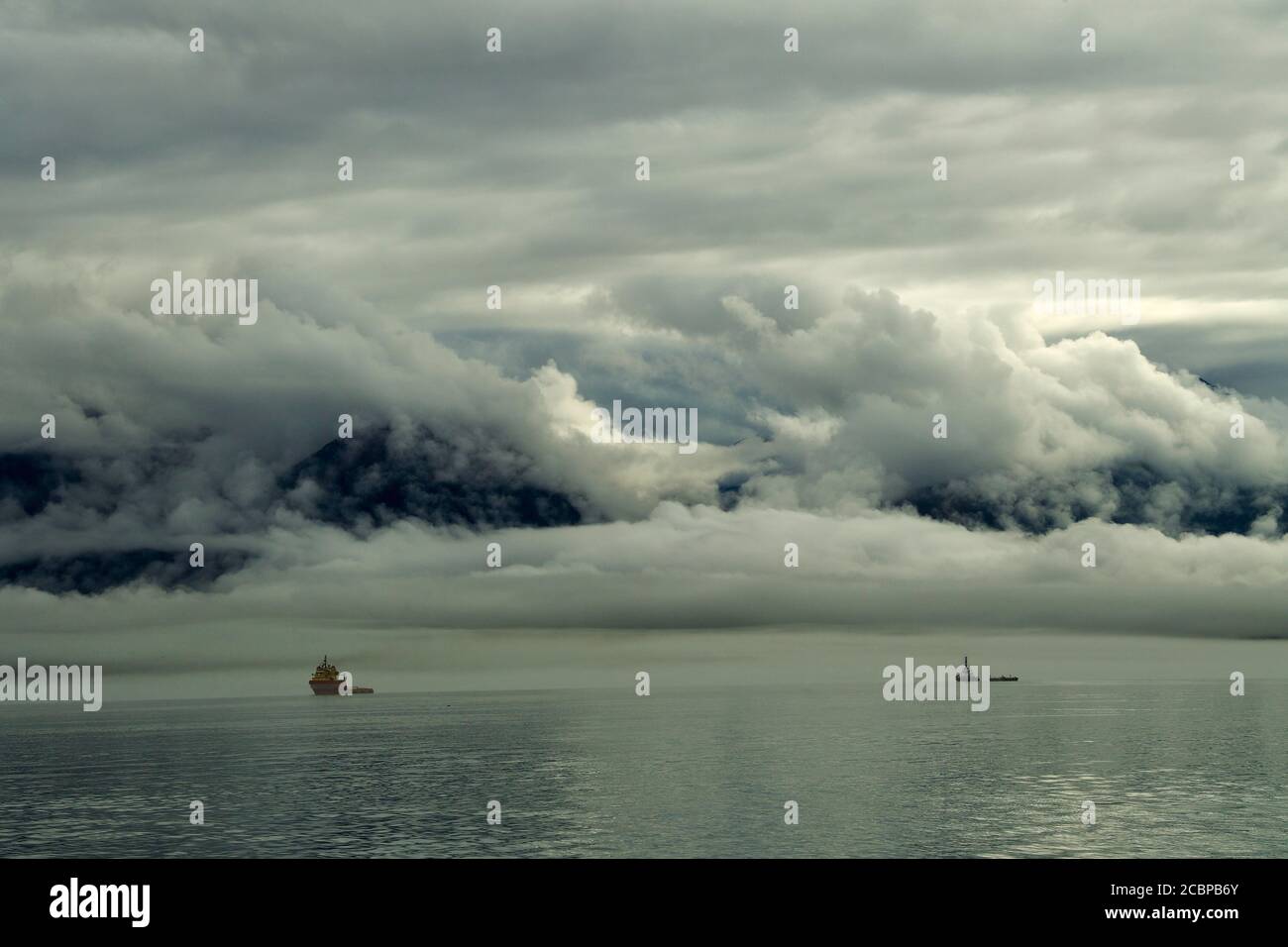 Nebel im Prince William Sound, Alaska, USA Stockfoto