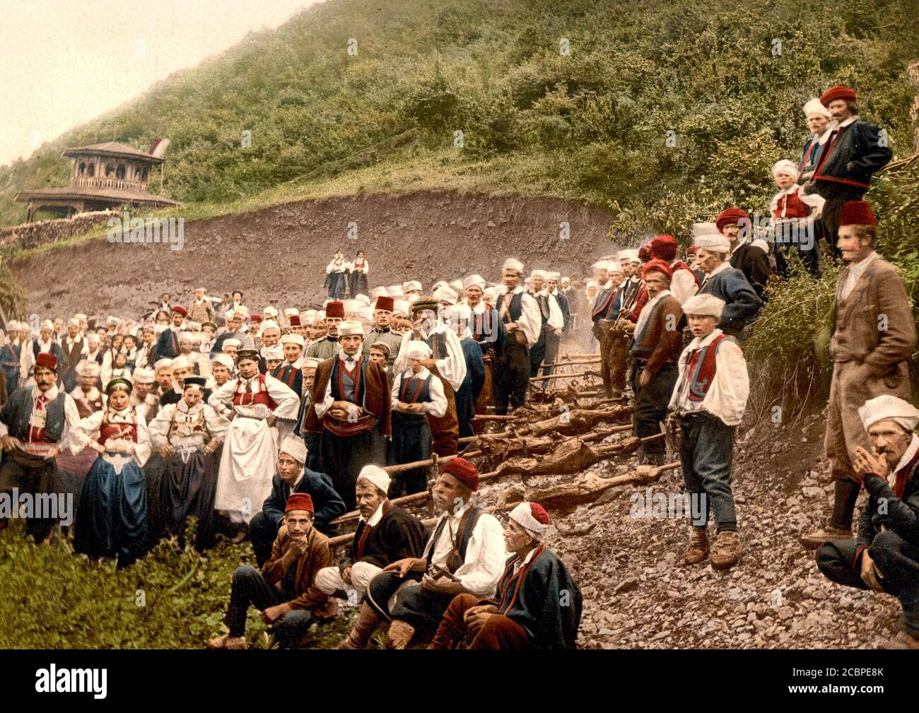 Eine Gruppe von Bauern, Bosnien, Österreich-Ungarn, um 1900 Stockfoto