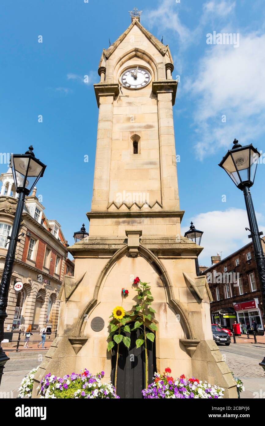 Der Market Square Clock Tower oder das Musgrave Monument in Penrith, Cumbria, England, Großbritannien Stockfoto