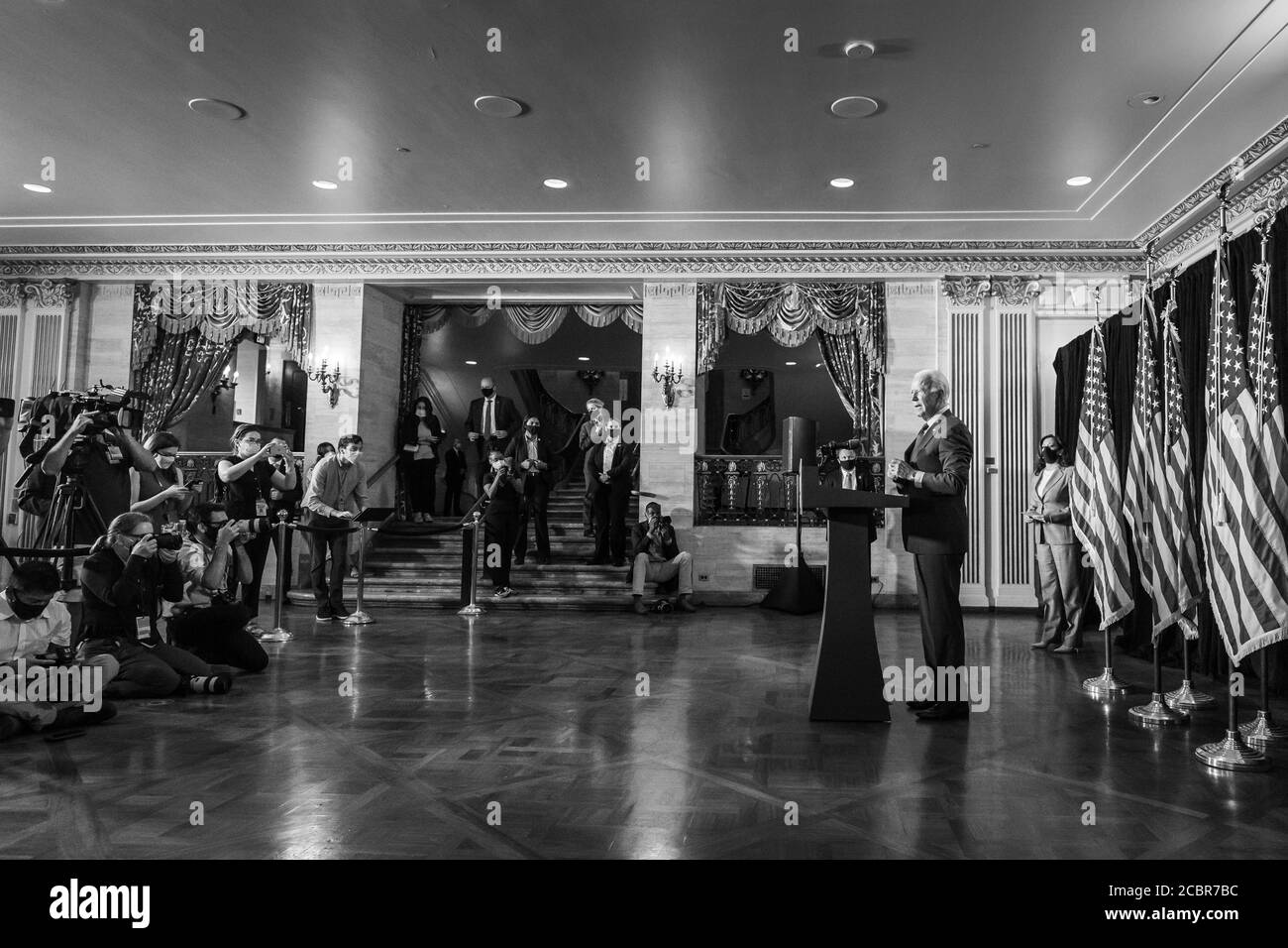 WILMINGTON, DELAWARE, USA - 13. August 2020 - US-Präsidentschaftskandidat Joe Biden mit Kamala Harris spricht beim State of COVID-19 Briefing in Wilming Stockfoto