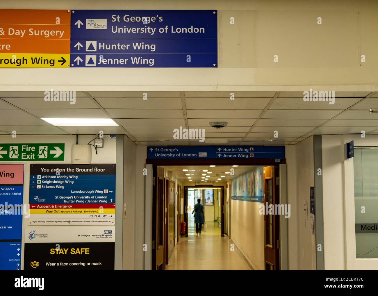 London, August 2020: St. George's Hospital in Tooting, Südwesten Londons. Stockfoto