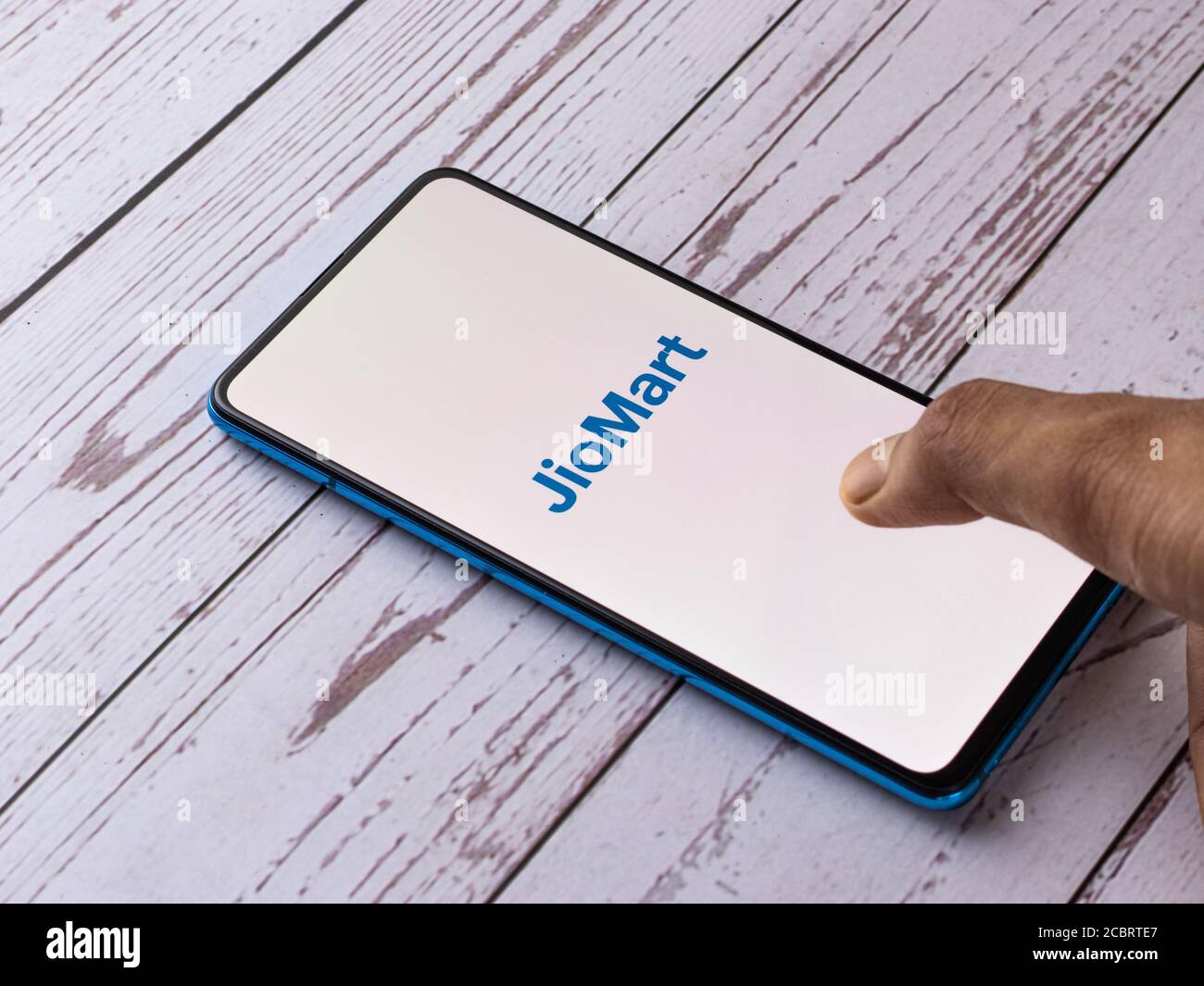 Assam, indien - 7. Juli 2020 : Jiomart kirana App für den Kauf von Lebensmitteln online. Stockfoto