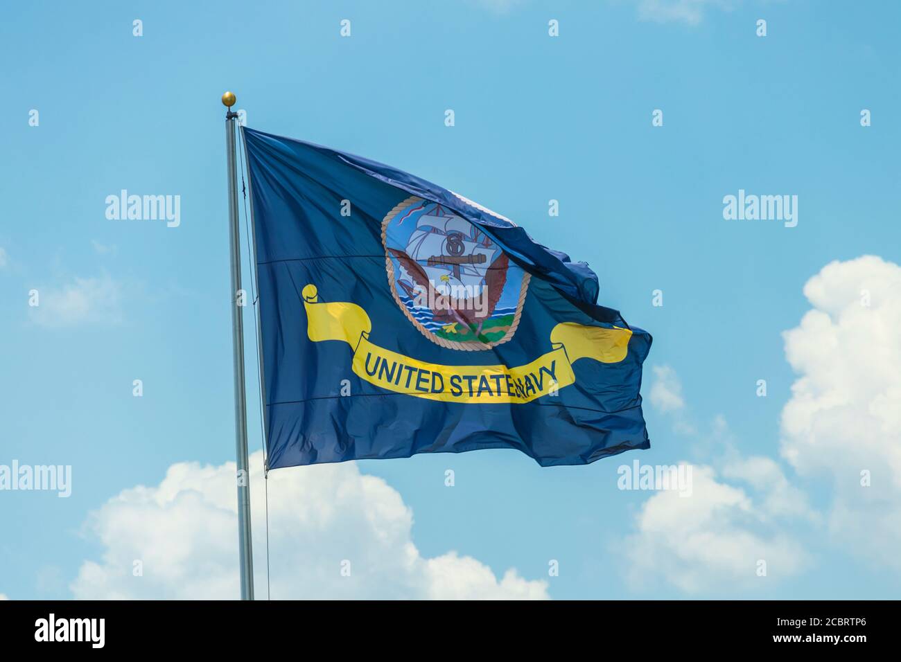 Flagge der United States Navy in Conroe Veterans Memorial Park, Conroe, Texas. Stockfoto