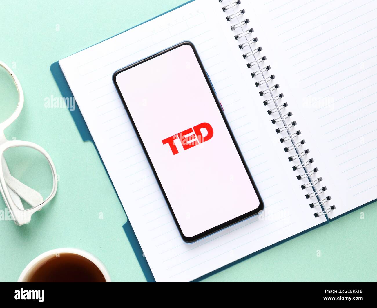 Assam, indien - Augest 15, 2020 : TED Talks-Logo auf dem Telefonbildschirm. Stockfoto