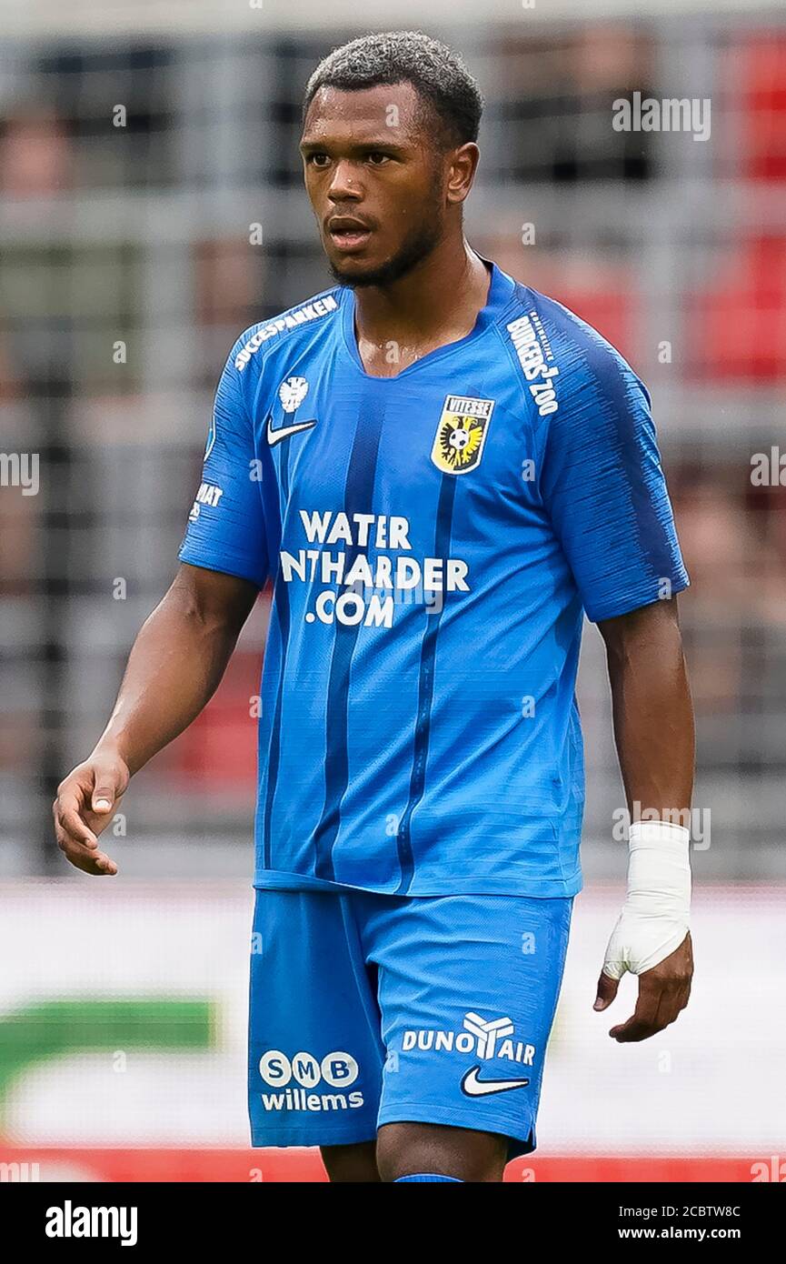 EINDHOVEN, PSV - Vitesse, 15-08-2020, Fußball, Freundschaftsspiel, Niederländische Eredivisie, Saison 2020-2021, Philips Stadion, Vitesse-Spieler Lois Openda Stockfoto