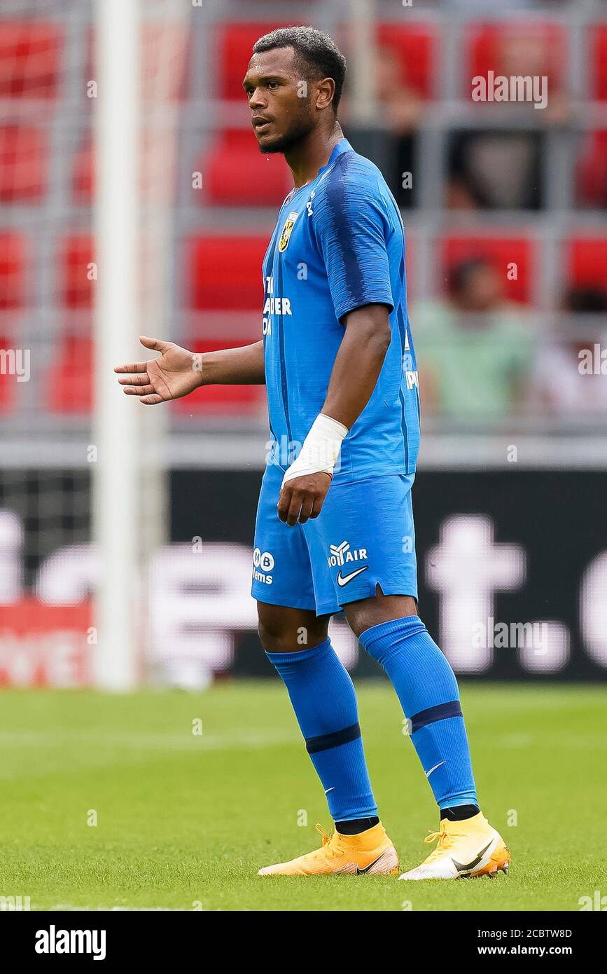 EINDHOVEN, PSV - Vitesse, 15-08-2020, Fußball, Freundschaftsspiel, Niederländische Eredivisie, Saison 2020-2021, Philips Stadion, Vitesse-Spieler Lois Openda Stockfoto