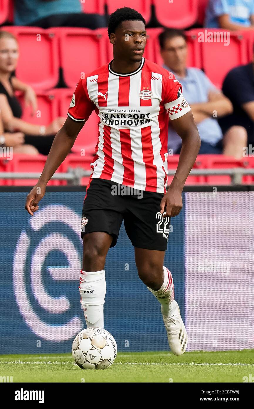 EINDHOVEN, PSV - Vitesse, 15-08-2020, Fußball, Freundschaftsspiel, Niederländische Eredivisie, Saison 2020-2021, Philips Stadium, PSV-Spieler Denzel Dumfries Stockfoto