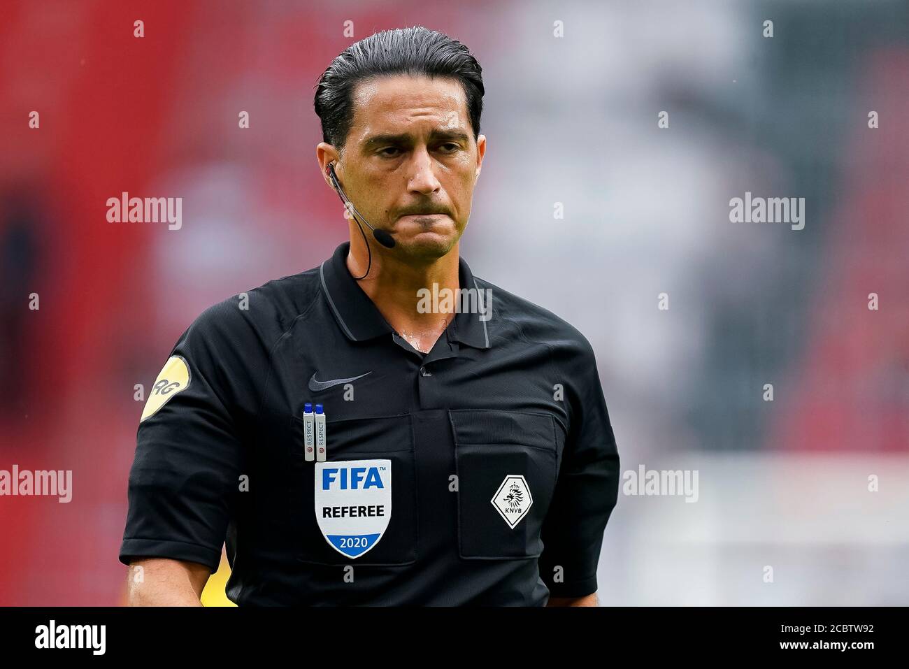 EINDHOVEN, PSV - Vitesse, 15-08-2020, Fußball, Freundschaftsspiel, Niederländische Eredivisie, Saison 2020-2021, Philips Stadion, Schiedsrichter Serdar Gozubuyuk Stockfoto