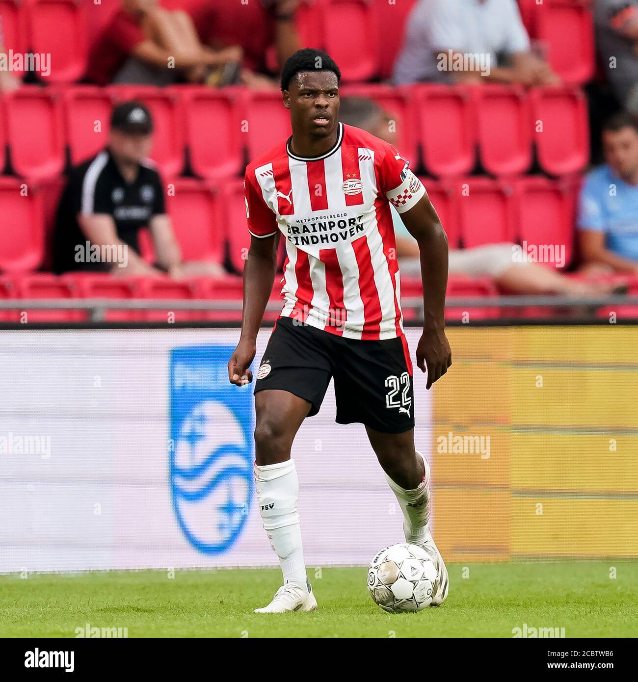 EINDHOVEN, PSV - Vitesse, 15-08-2020, Fußball, Freundschaftsspiel, Niederländische Eredivisie, Saison 2020-2021, Philips Stadium, PSV-Spieler Denzel Dumfries Stockfoto