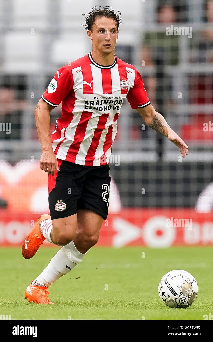 EINDHOVEN, PSV - Vitesse, 15-08-2020, Fußball, Freundschaftsspiel, Niederländische Eredivisie, Saison 2020-2021, Philips Stadium, PSV-Spieler Olivier Boscagli Stockfoto