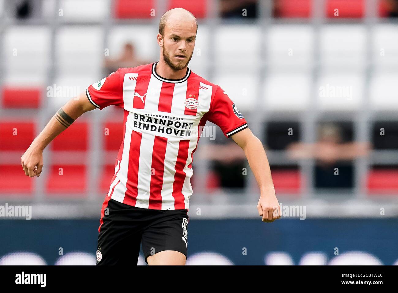 EINDHOVEN, PSV - Vitesse, 15-08-2020, Fußball, Freundschaftsspiel, Niederländische Eredivisie, Saison 2020-2021, Philips Stadium, PSV-Spieler Jorrit Hendrix Stockfoto