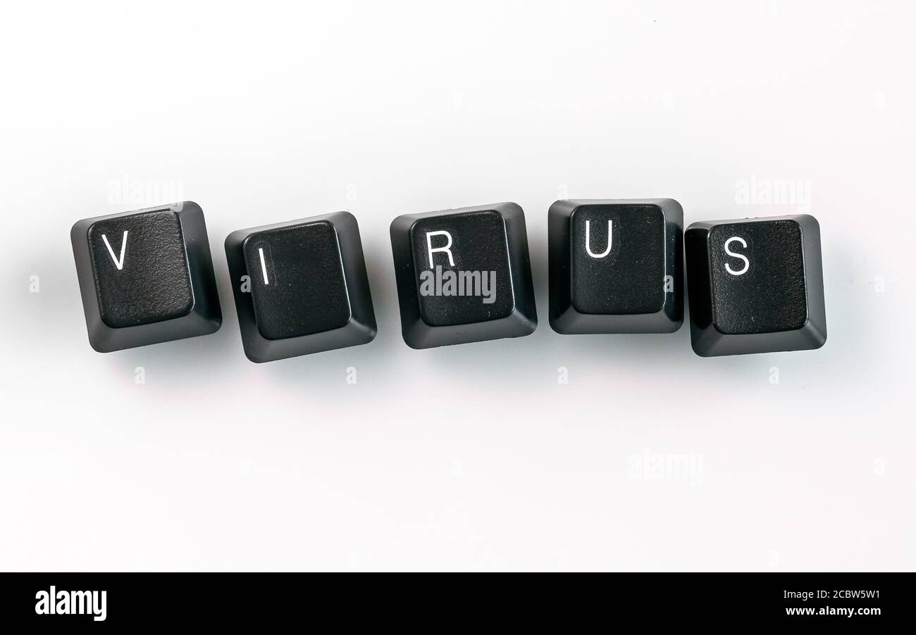 Computer Tastatur Tasten Rechtschreibung Virus, isoliert auf weißem Hintergrund Stockfoto