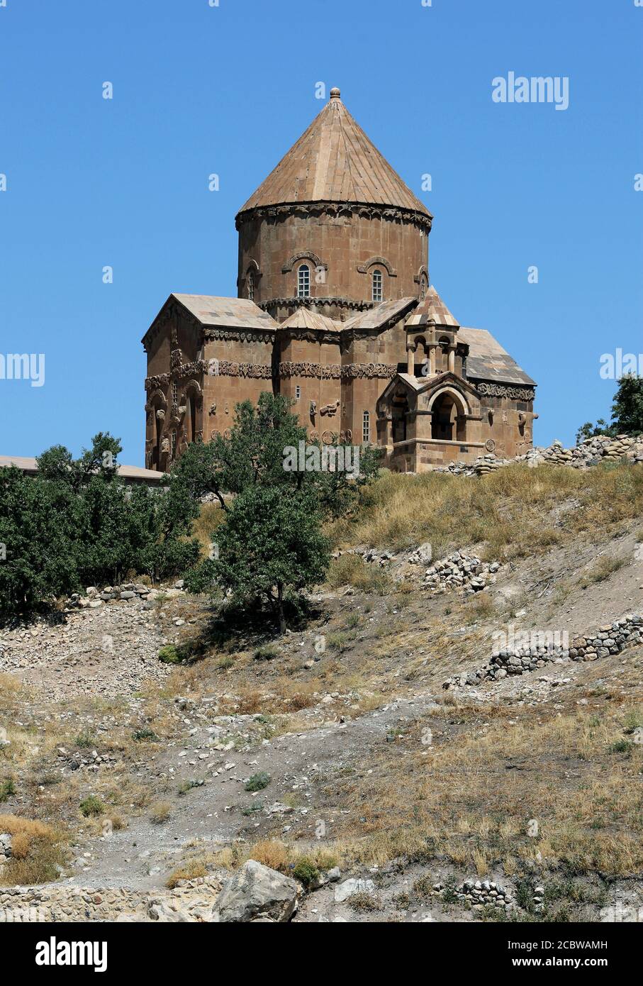 Die Akdamar Killisesi (Kirche des Heiligen Kreuzes) auf der Insel Akdamar am Van-See in der Osttürkei. Die Kirche wurde 921 n. Chr. erbaut. Stockfoto