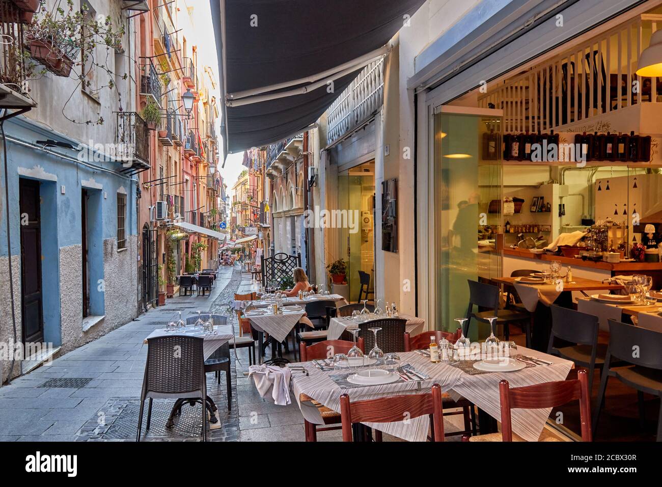 Restaurant in der Via Napoli in Cagliari, Insel Sardinien Stockfoto