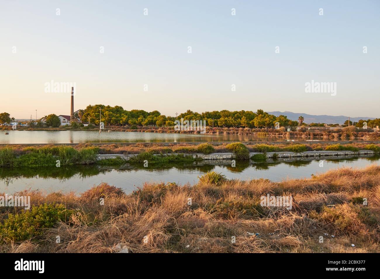 Molentargius Teich in Sardinien Stadt Stockfoto