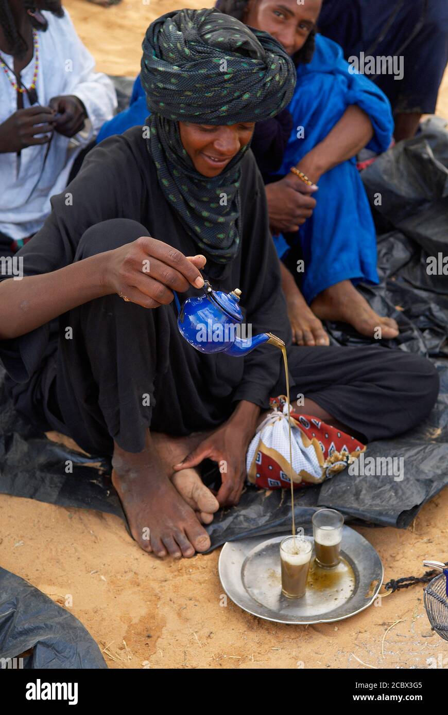 Niger. Teezeremonie, Tuareg Völker. Stockfoto