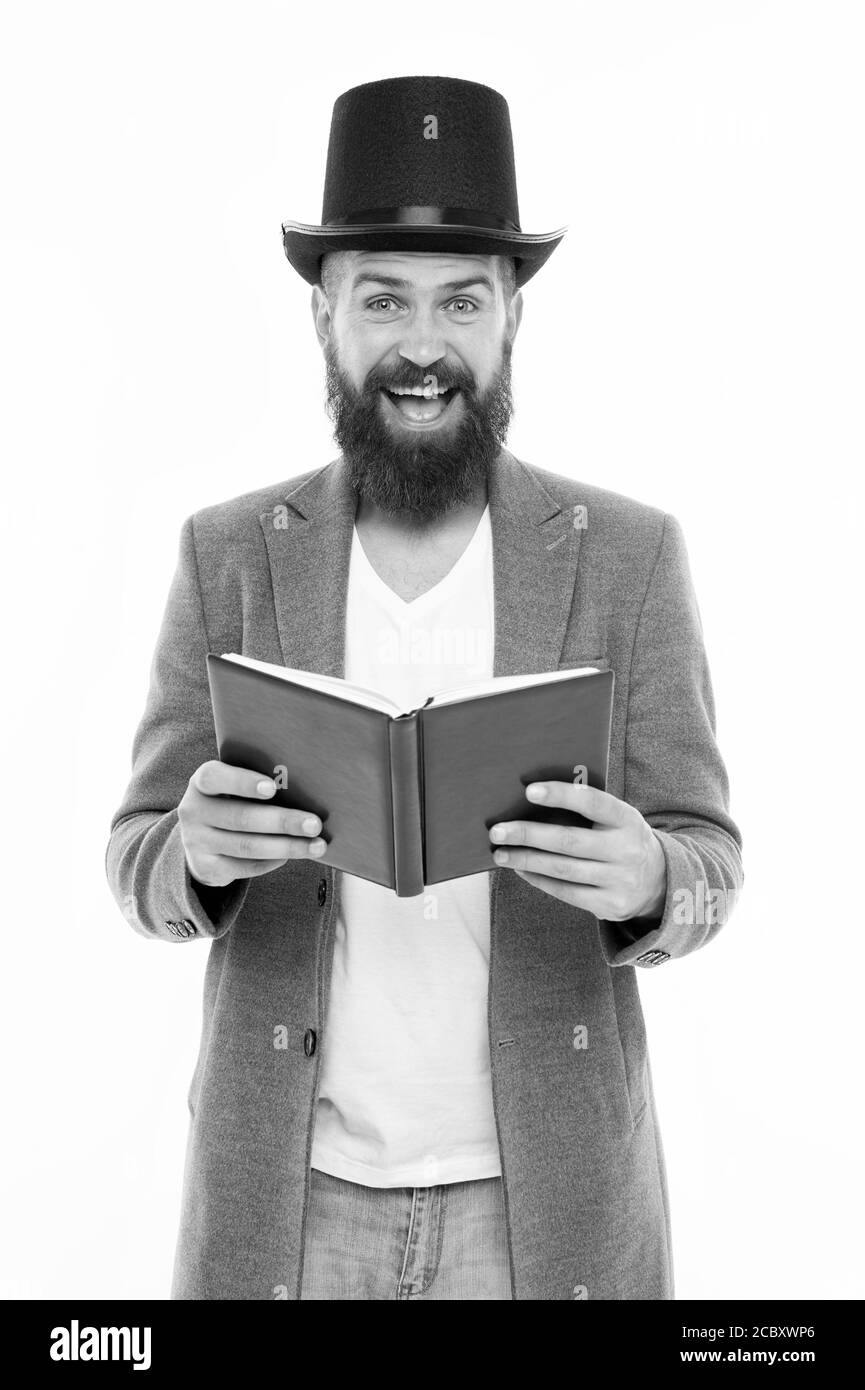 Literatur, die emotionale Reaktion hervorruft. Glücklich Hipster lesen Buch. Literaturvermittlung. Englische Literatur und Grammatik. Literatur lesen. Schule und Studium. Bibliothek und Bibliopole. Buchladen. Stockfoto