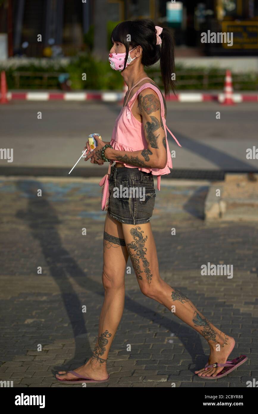 Tätowierte ladyboy, Thailand transsexuell mit umfangreichen Tattoos Stockfoto