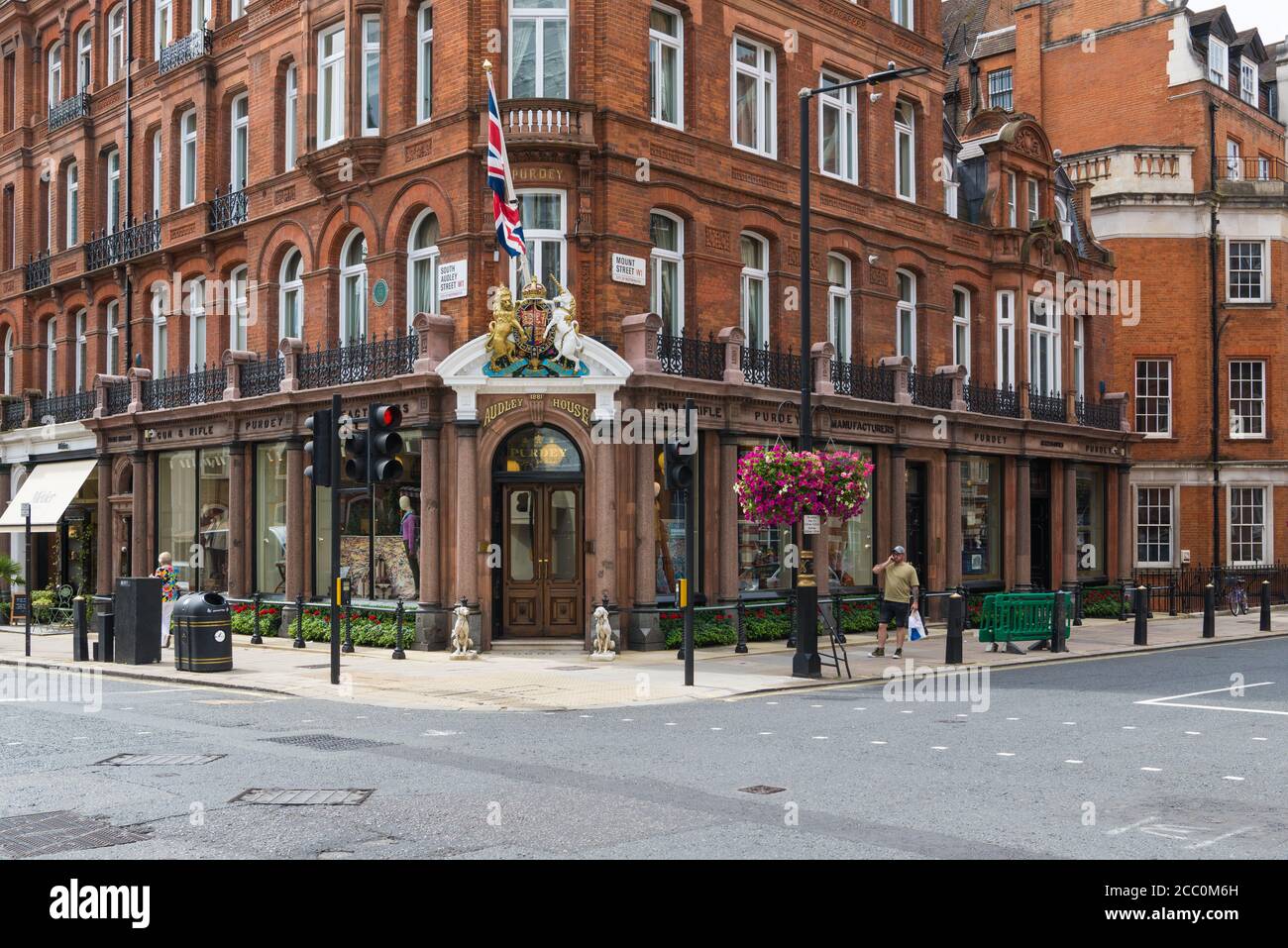 James Purdey & Sons Ltd Waffengeschäft in South Audley Street, Mayfair, London, England, Großbritannien Stockfoto