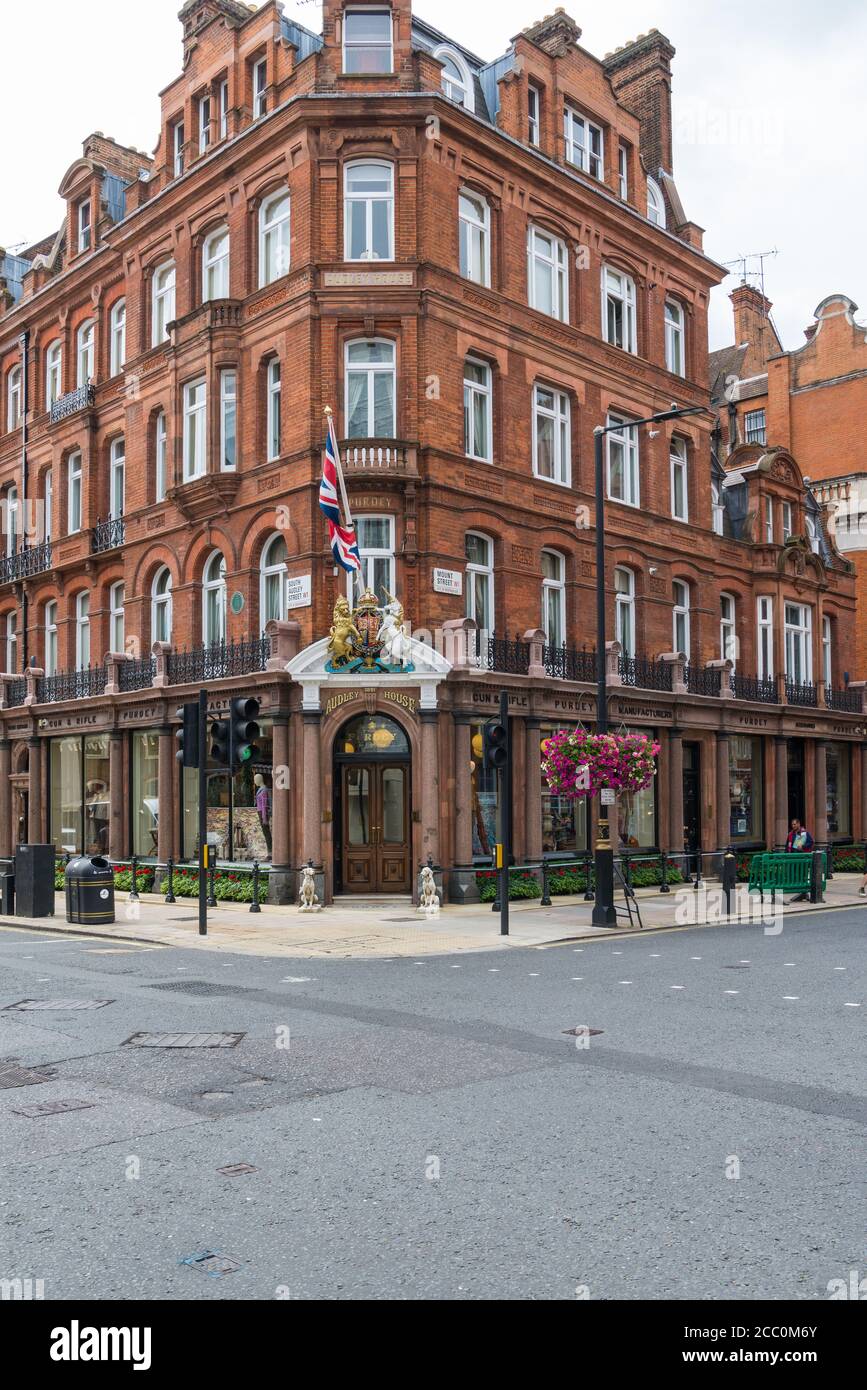 James Purdey & Sons Ltd Waffengeschäft in South Audley Street, Mayfair, London, England, Großbritannien Stockfoto