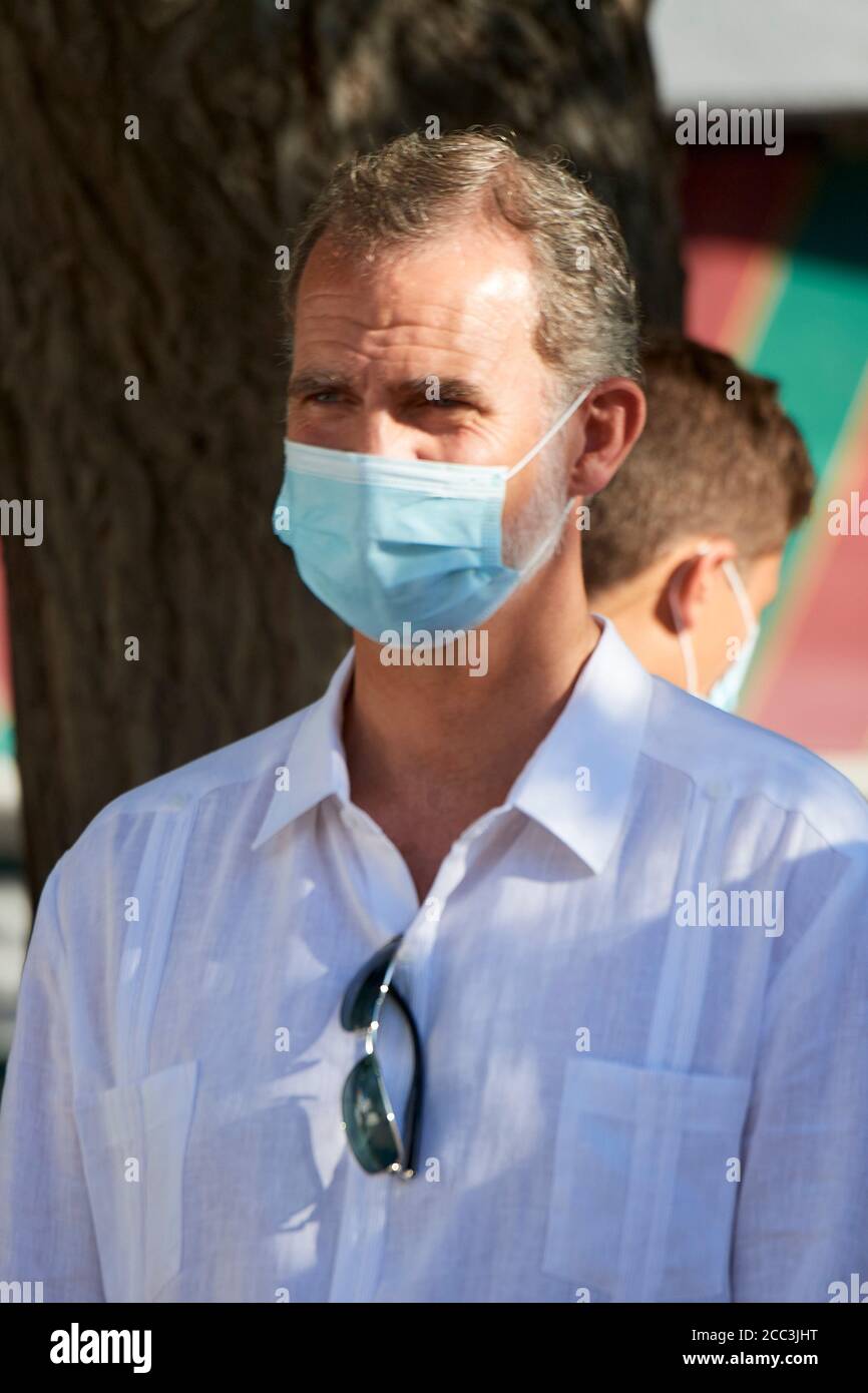 Sant Antoni De Portmany, Balearen, Spanien. August 2020. König Felipe VI von Spanien werden gesehen Besuch der Stadt Sant Antoni de Portmany (San Antonio Abad), Tour der Promenade und Straßen der zweitbevölkerungsreichsten Gemeinde und Insel Touristen am 17. August 2020 in Sant Antoni de Portmany, Spanien Credit: Jack Abuin/ZUMA Wire/Alamy Live News Stockfoto