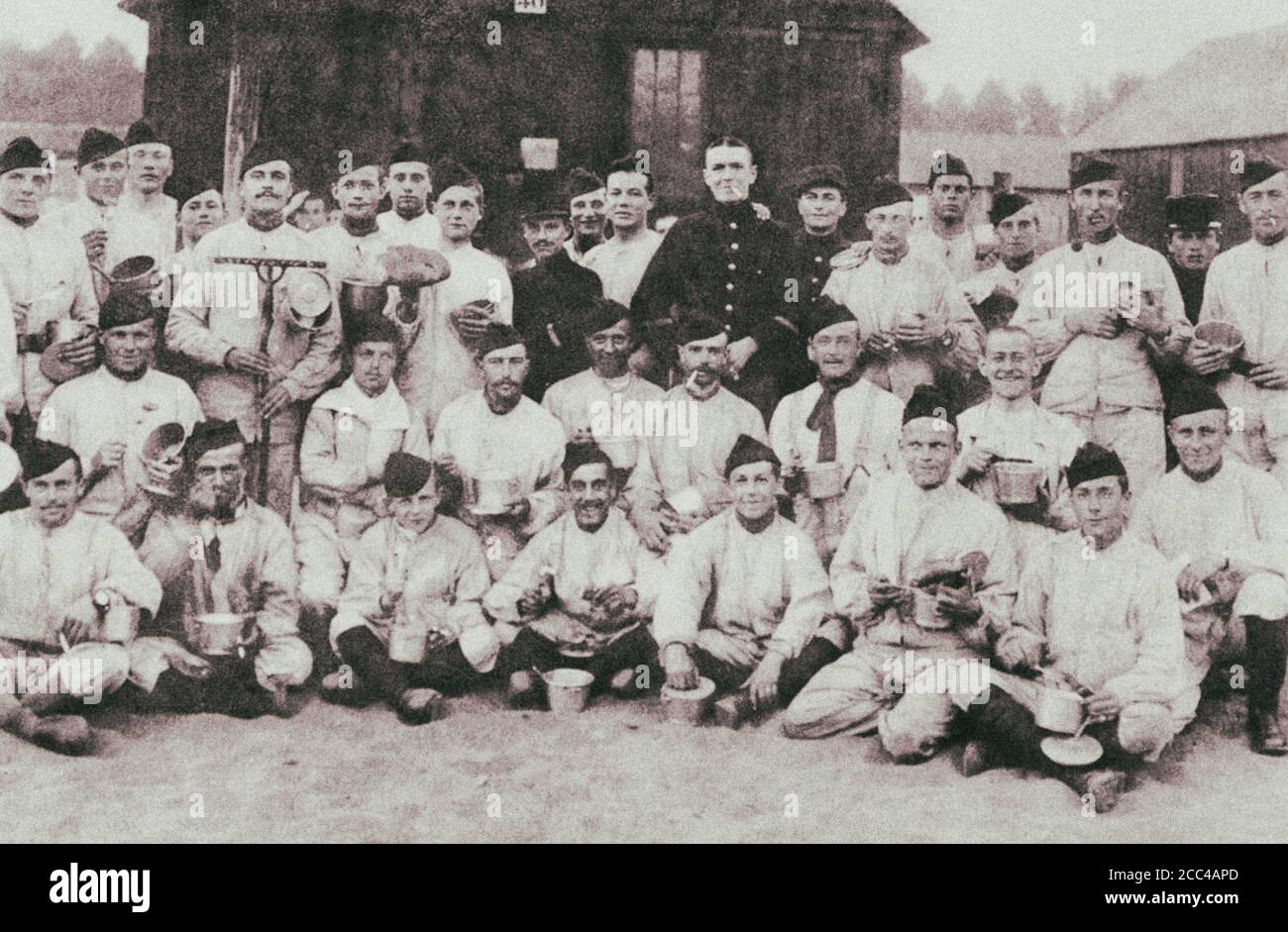 Belgische Flüchtlingssoldaten in ihrem Lager in Hyde bei Manchester. 1915 Stockfoto