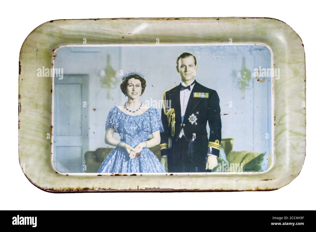 Blechtablett zur Erinnerung an die Verlobung von Königin Elizabeth und dem Herzog von Edinburgh. 1947. Stockfoto