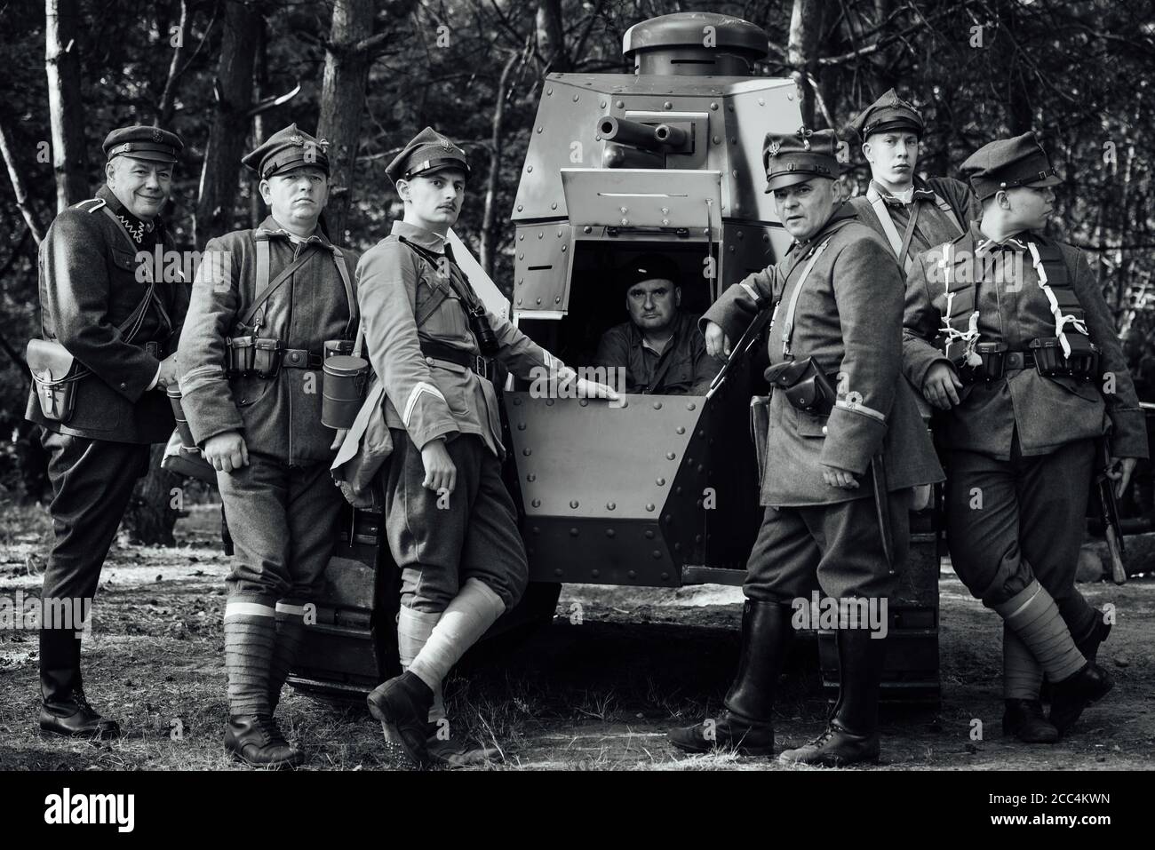 LUBIN, POLEN - 8. AUGUST 2020: , EINE Inszenierung der Schlacht von Warschau von 1920, in der die polnische Armee die bolschewistische Aggression besiegte. Polnischer sol Stockfoto