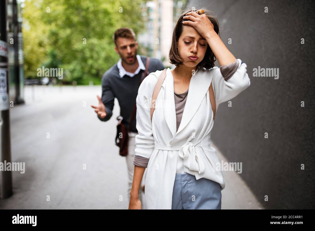 Frustrierte paar streiten und Ehe Probleme Stockfoto