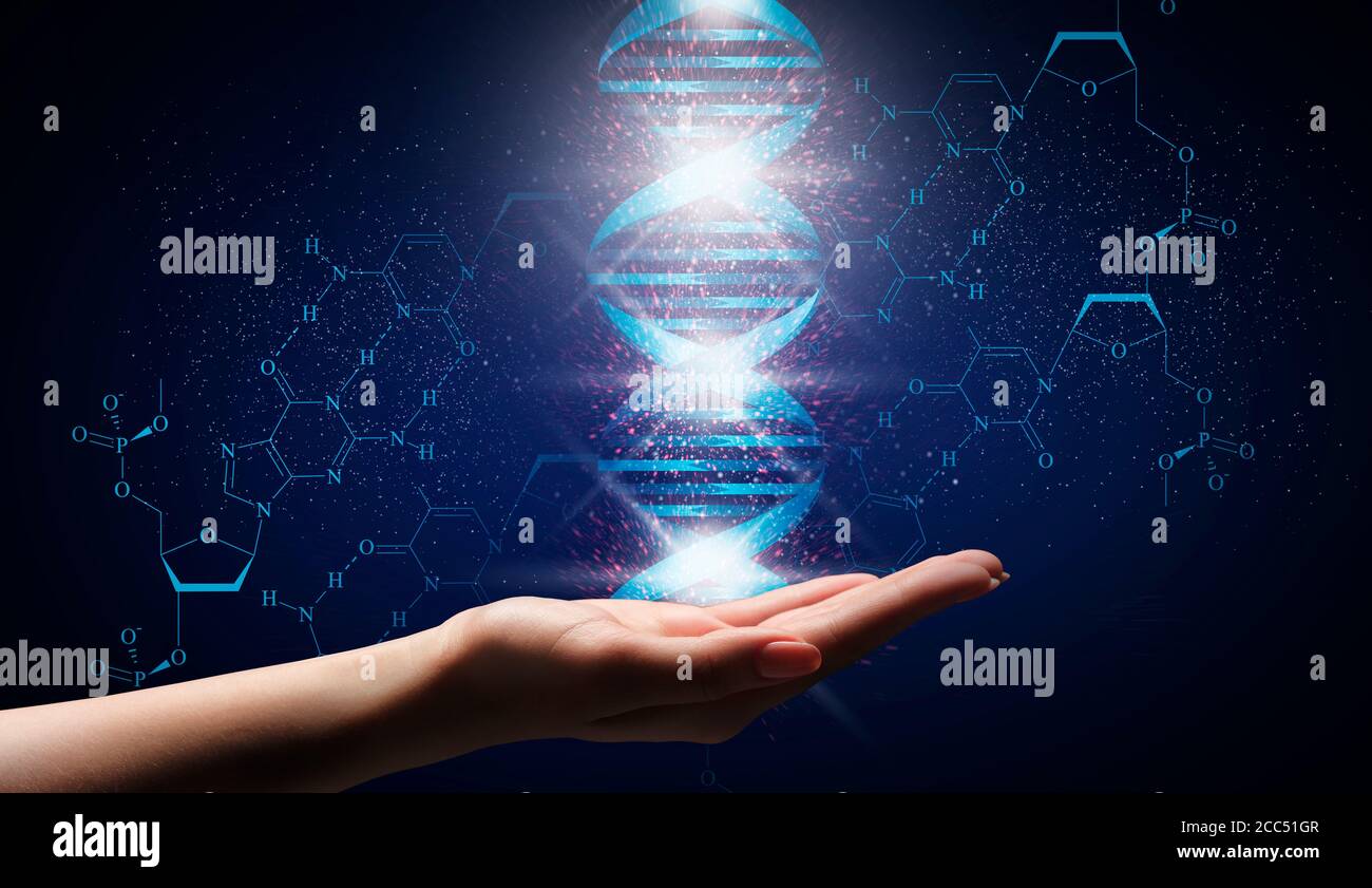 Gentechnisches Konzept. Collage mit leuchtendem DNA-Molekül über weiblicher Hand auf blauem Hintergrund Stockfoto