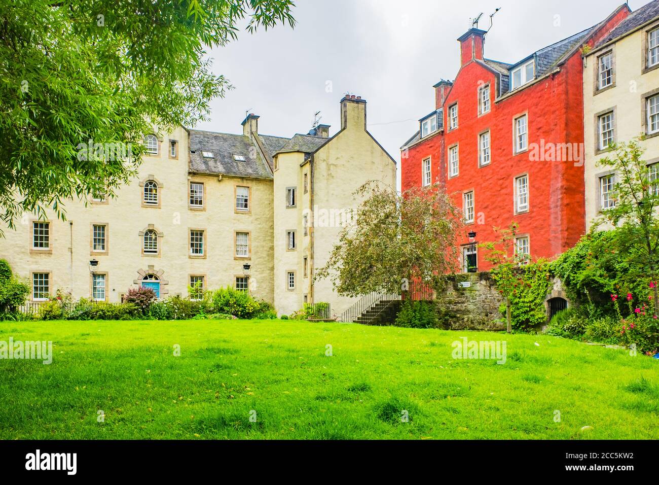 Edinburgh Schottland 6. Aug 2020 Chessels Court Edinburgh eine Gruppe Von Haus direkt an der Royal Mile Stockfoto