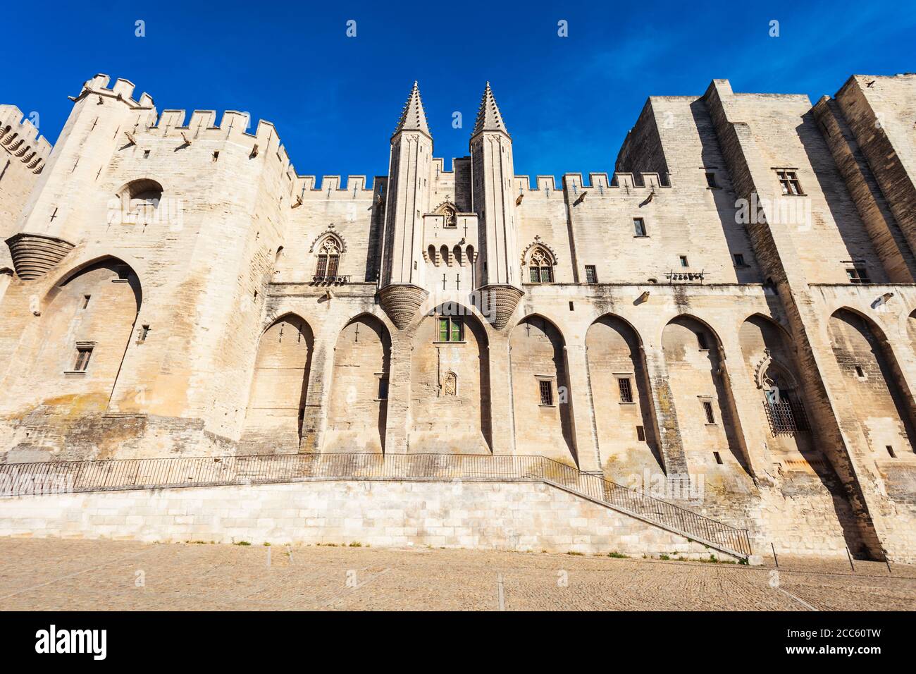 Palast der Päpste oder Palais des Papes in Avignon, Südfrankreich Stockfoto