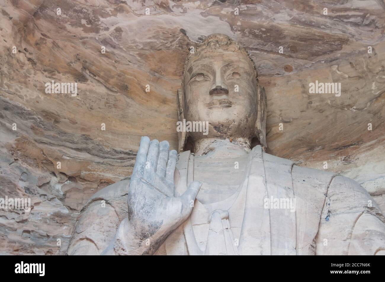 Buddha-Denkmal aus Stein in der Höhle in Datong China Stockfoto