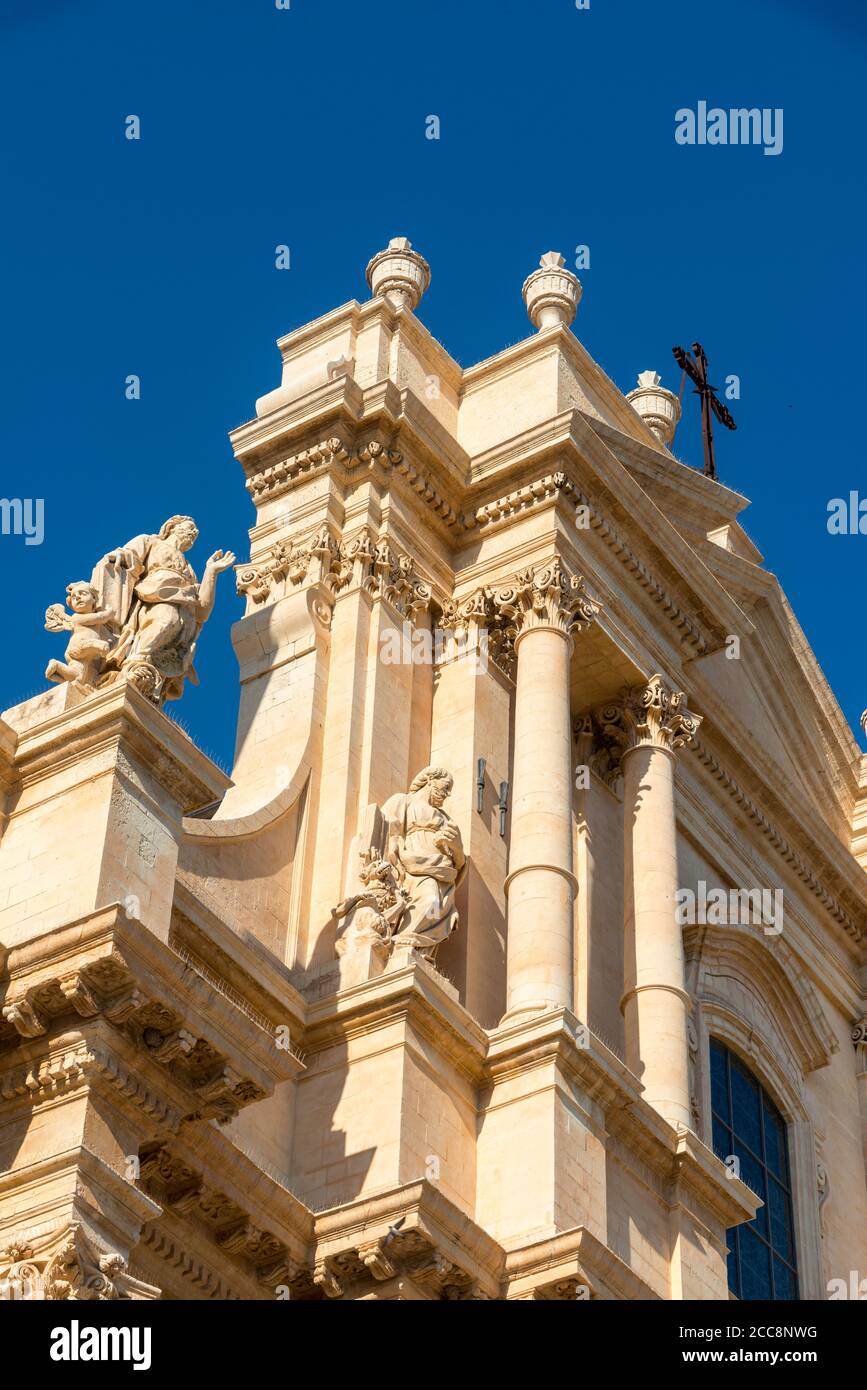 Fassade der barocke Dom in Noto in South Western Sizilien, Italien. Stockfoto