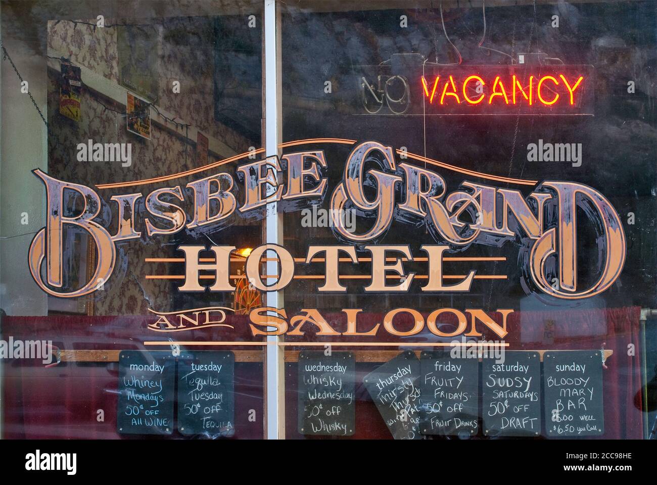 Schild Grand Hotel an der Main Street in Bisbee, Arizona, USA Stockfoto