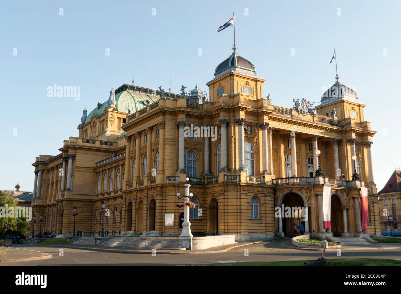 Das Kroatische Nationaltheater in Zagreb (HNK Zagreb) ist ein Theater-, Opern- und Balletthaus in Zagreb, Kroatien. Stockfoto