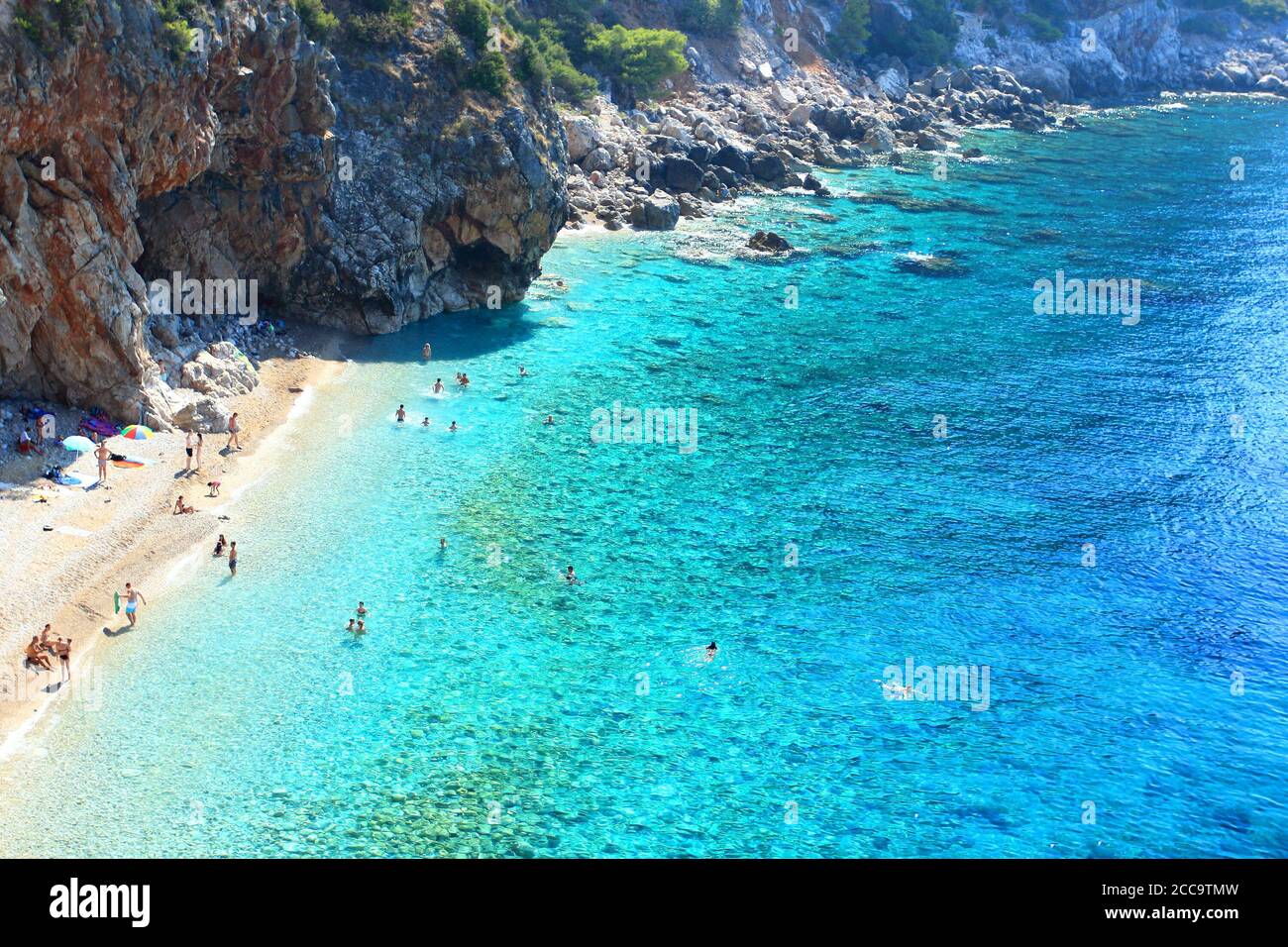 Pasjaca, der beste Strand in Europa 2019., in der Nähe von Dubrovnik, berühmte touristische Destination an der Adria, Kroatien Stockfoto