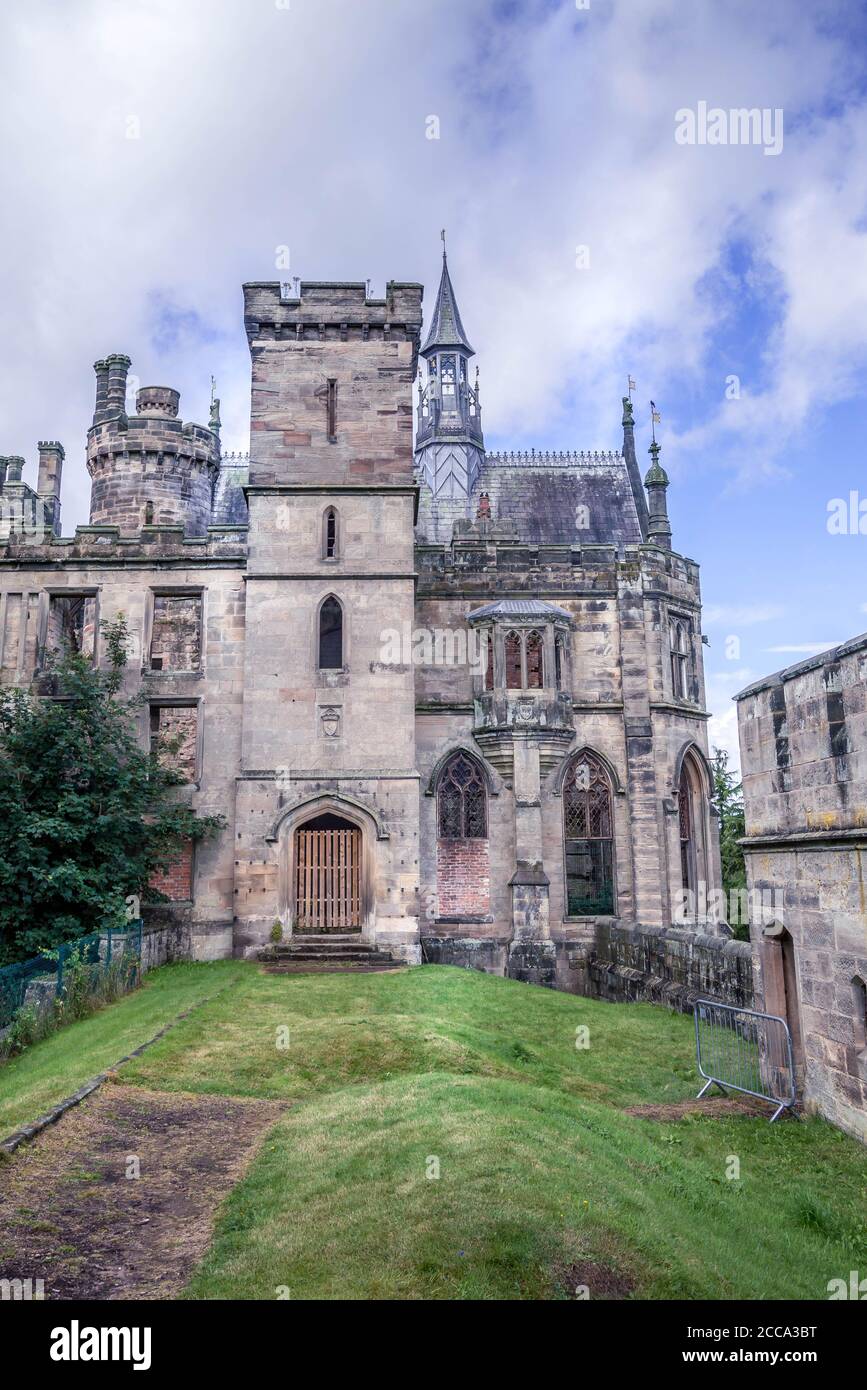 Altes Gebäude in Alton Towers, Staffordshire, England. Stockfoto