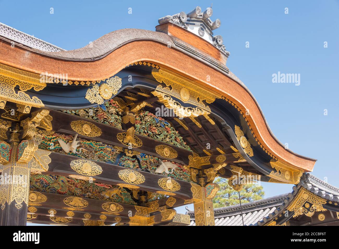 Kyoto, Japan - Nijo-jo Burg in Kyoto, Japan. Es ist Teil des UNESCO-Weltkulturerbes. Stockfoto