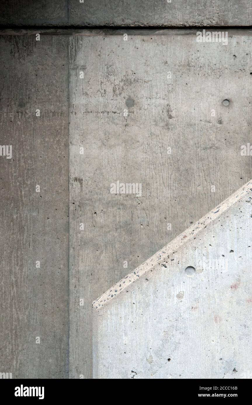Ein abstraktes Bild der Ecke EINES konkreten Brutalisten Gebäude Stockfoto