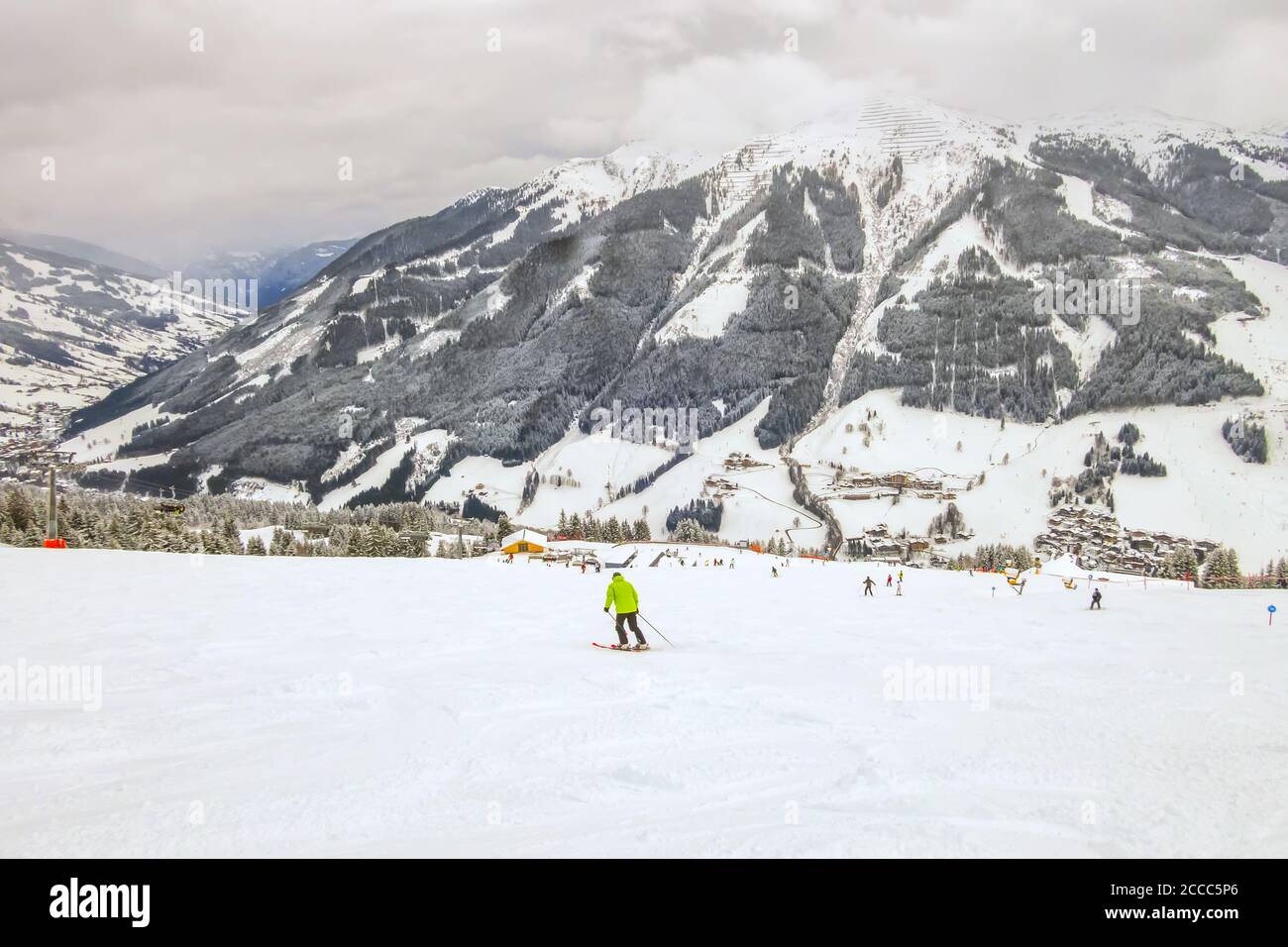 Saalbach, Österreich Skipiste des winterurlaubsortes austroin Stockfoto