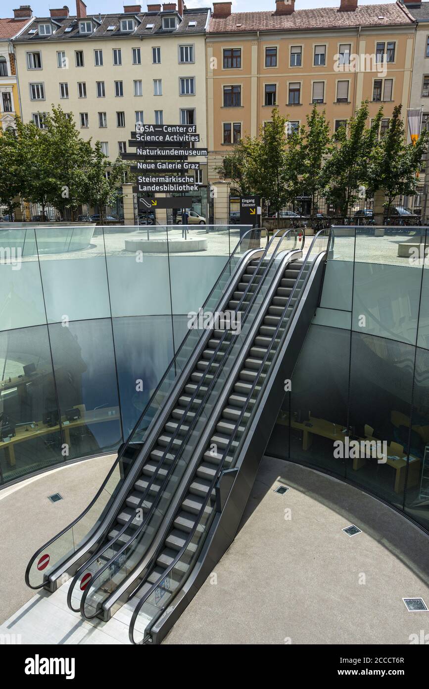 Graz, Österreich. August 2020. Die Außenansicht des Zentrums der wissenschaftlichen Aktivitäten Stockfoto