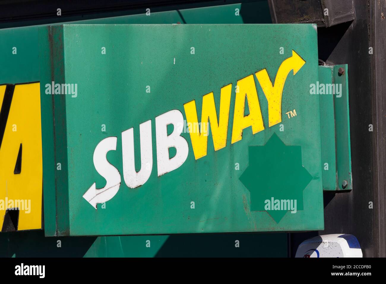 Swansea, Wales, UK, June 30, 2018 : Subway Restaurant Logo Werbeschild vor seinem Fast Food Sandwich Geschäft Outlet in St Helen's Road Stockfoto