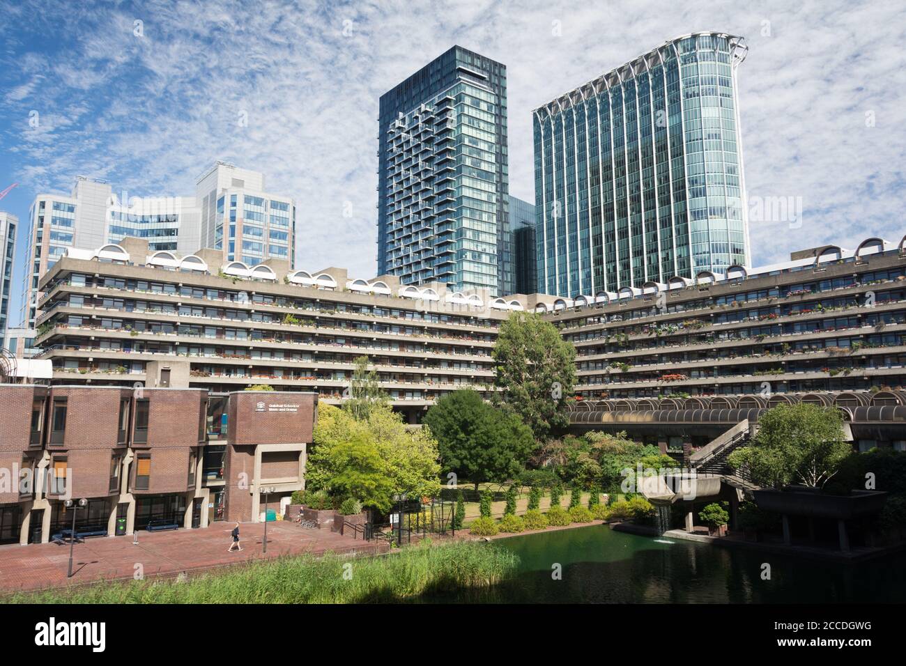 Guildhall School of Music & Drama on the Barbican Exhibition Centre and Estate, Silk Street, City of London, EC1, England, GROSSBRITANNIEN Stockfoto