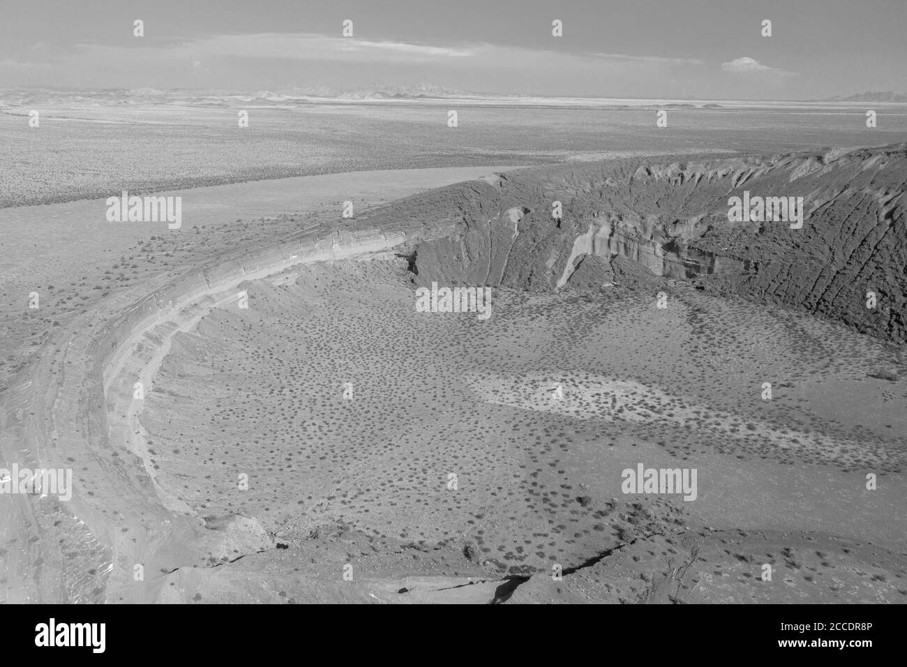 Luftaufnahme des maar-Typ Vulkankraters, Cater Cerro Colorado in den Bergen des El Pinacate Biosphere Reserve und der großen Altar Wüste in Stockfoto