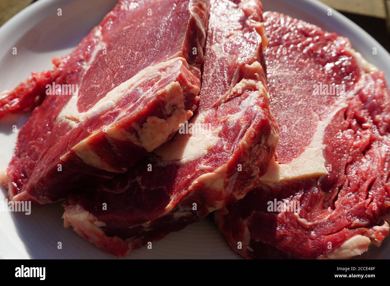 Rohe Fleischsteaks Stockfoto