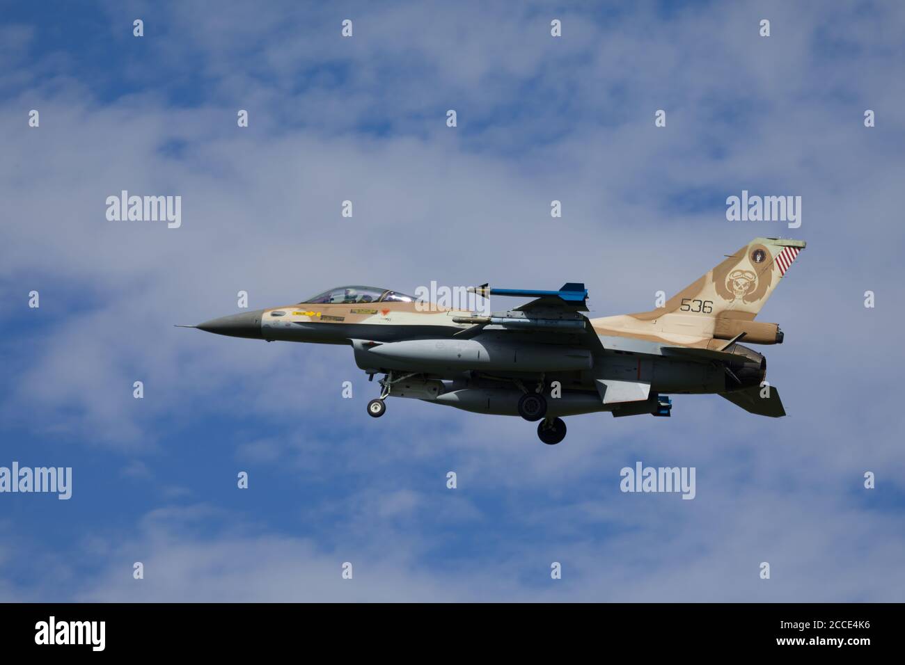 Nörvenich Deutschland Aug. 20 2020: Israelische Luftstreitkräfte F-16 Barak landen auf dem Luftwaffenstützpunkt Nörvenich. Stockfoto