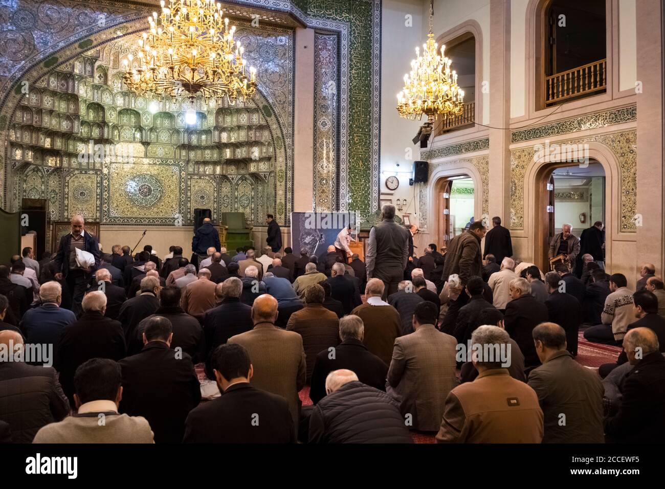 Iran, Isfahan, Freitagsgebete in einer schiitischen Moschee Stockfoto