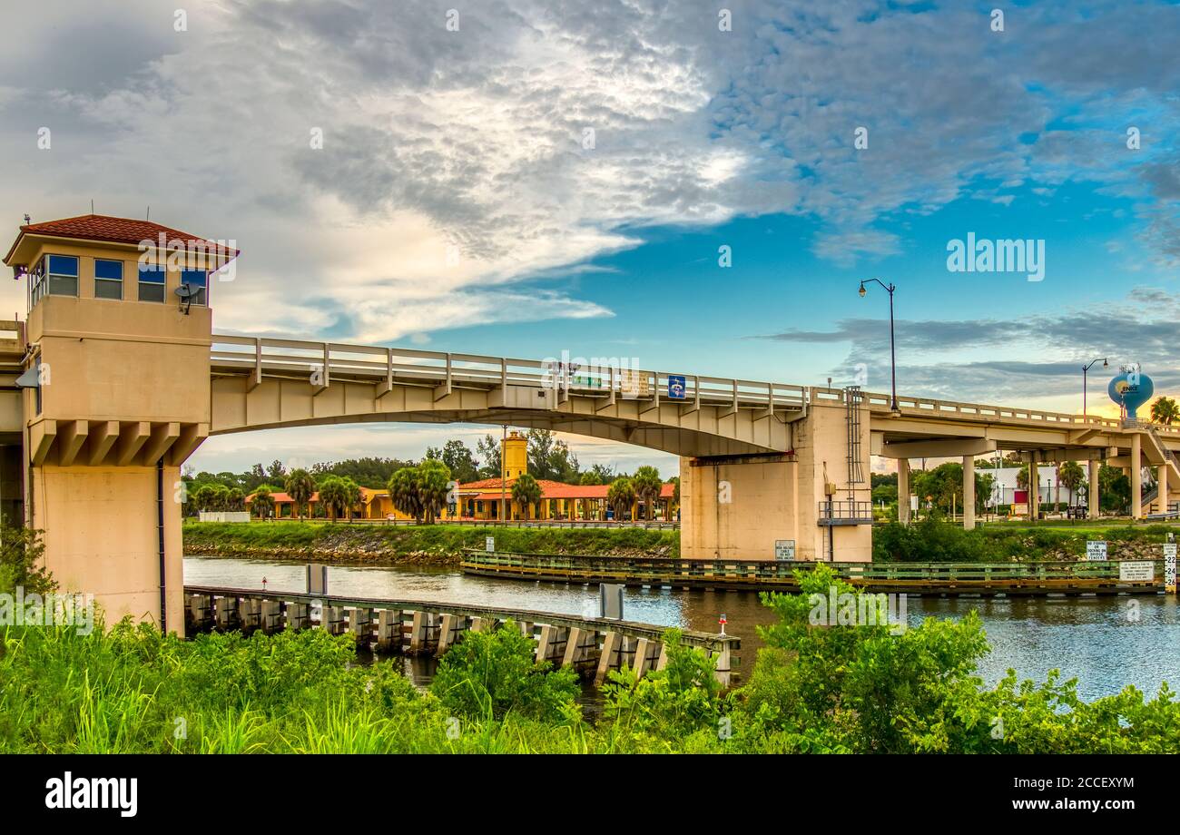 Venedig Avenue Bridge über Golf Intercoastal Waterway in Venedig Florida in den Vereinigten Staaten Stockfoto